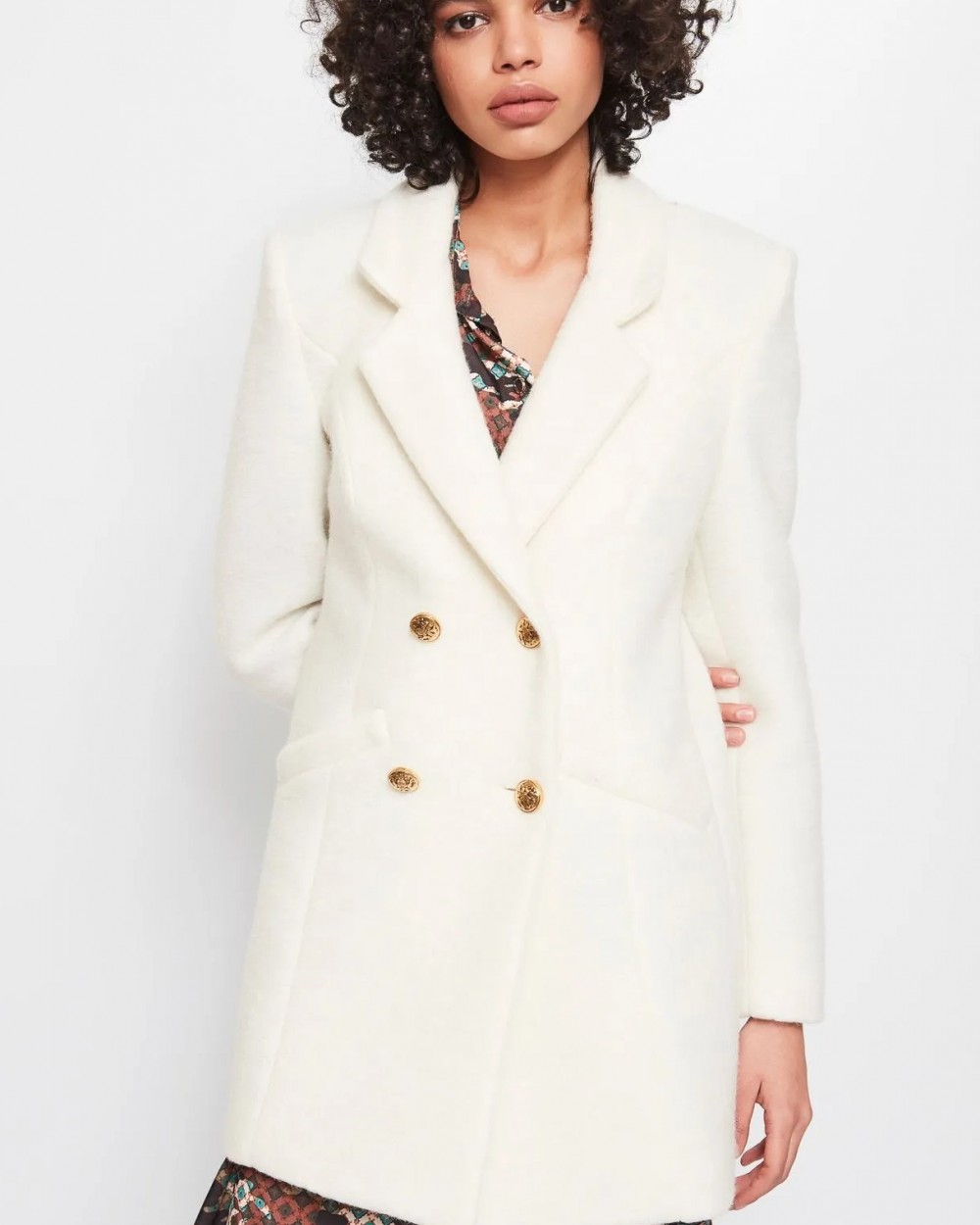 Haina Gaudi Alba Compozitie Lana Haina Gaudi Alba Compozitie Lana