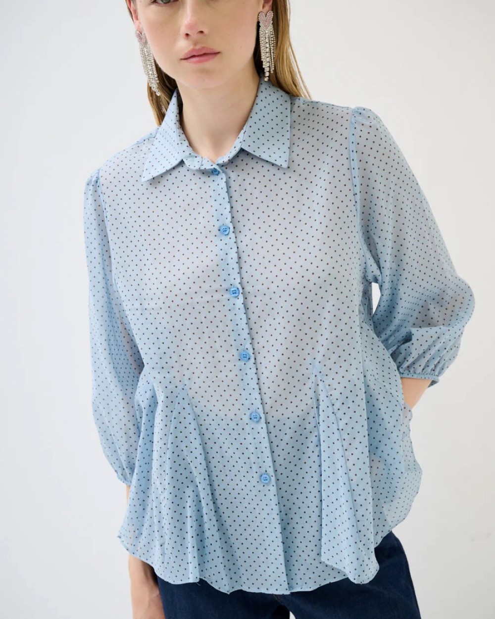 Camasa vaporoasa bleu ciel cu buline 
