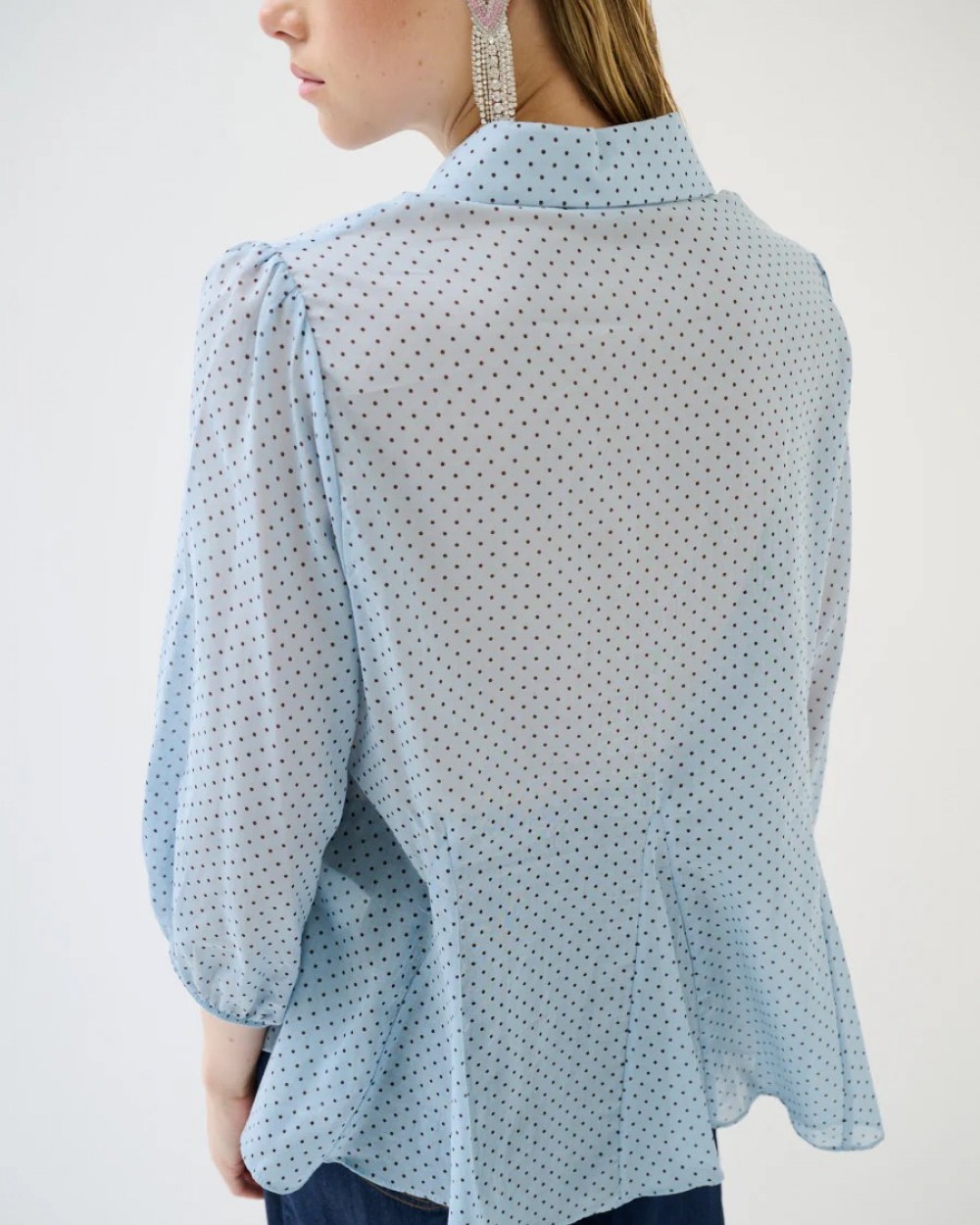Camasa vaporoasa bleu ciel cu buline 