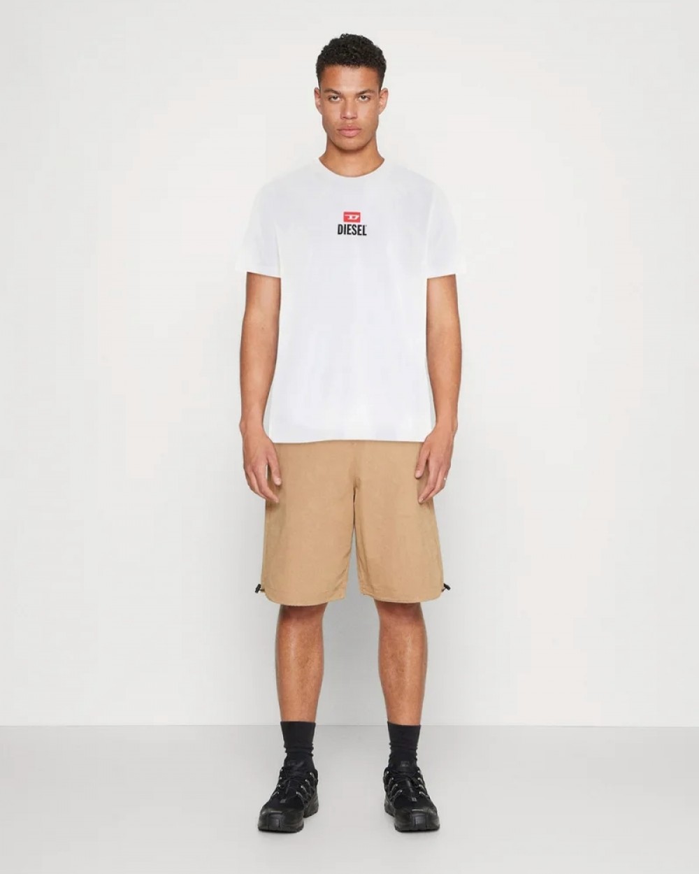 Tricou Diesel T-JUST SMALL NEW D LOGO Barbati Alb Tricou Diesel T-JUST SMALL NEW D LOGO Barbati Alb