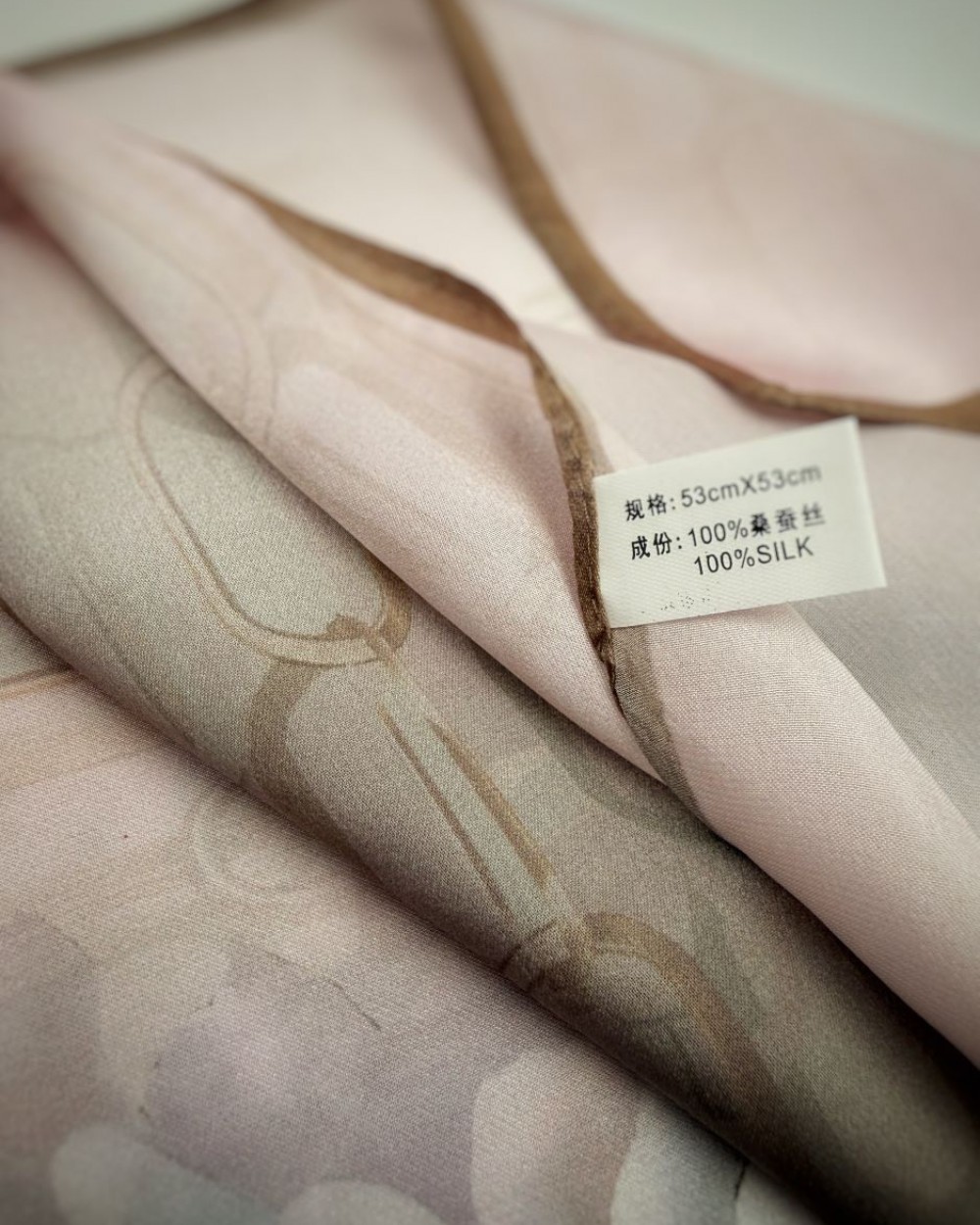 Set esarfa Soft Blossom & Pearls: esarfa matase, butoni camasa perle