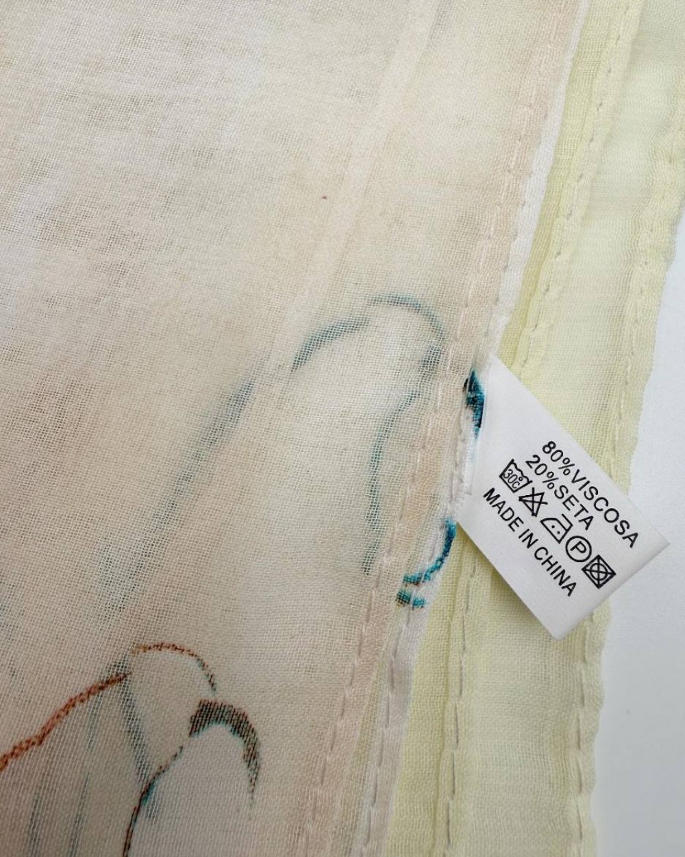 Set esarfa Giallo : esarfa mix matase si vascoza, semn de carte din piele