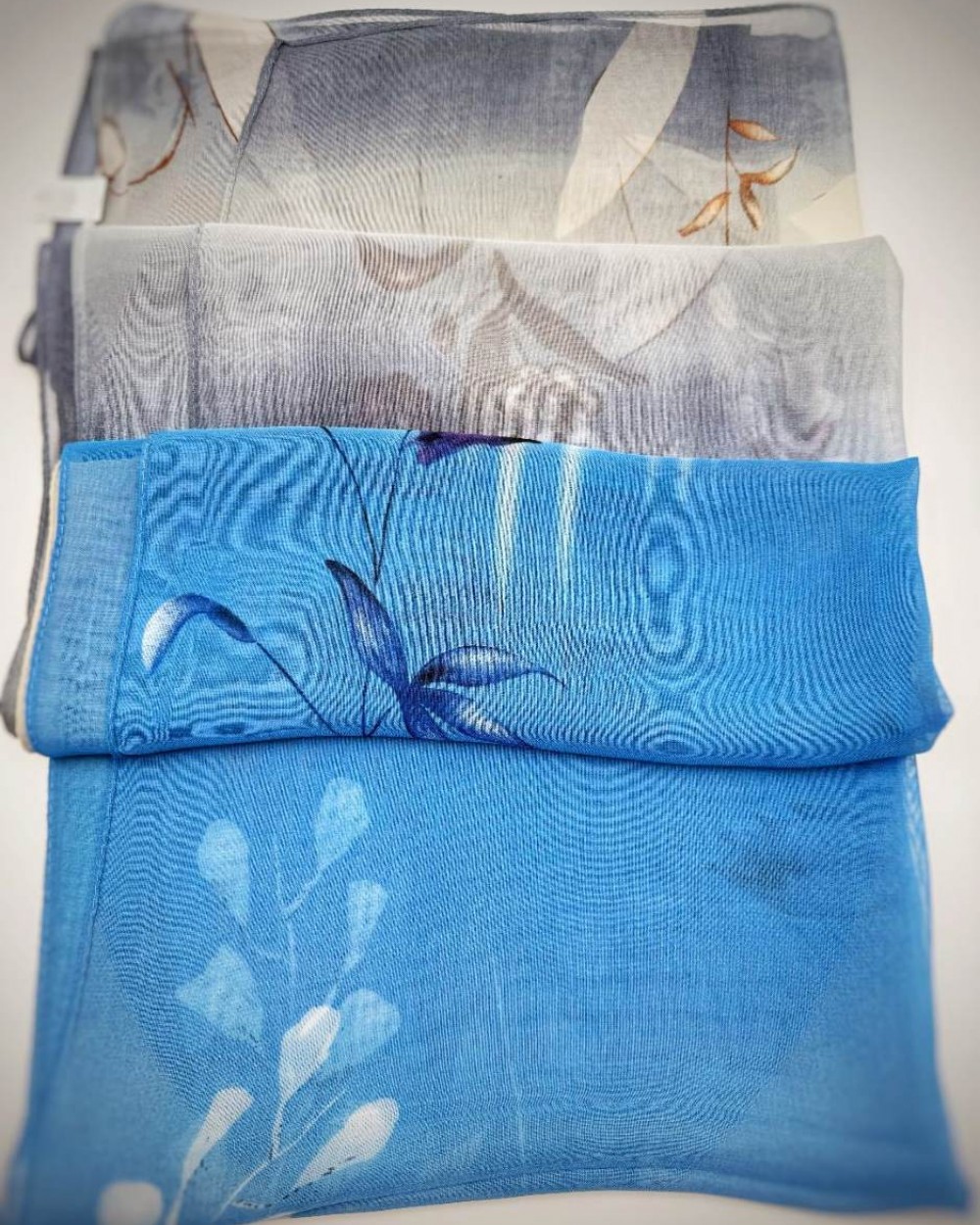 Set esarfa Misty Azure: esarfa, semn de carte din piele