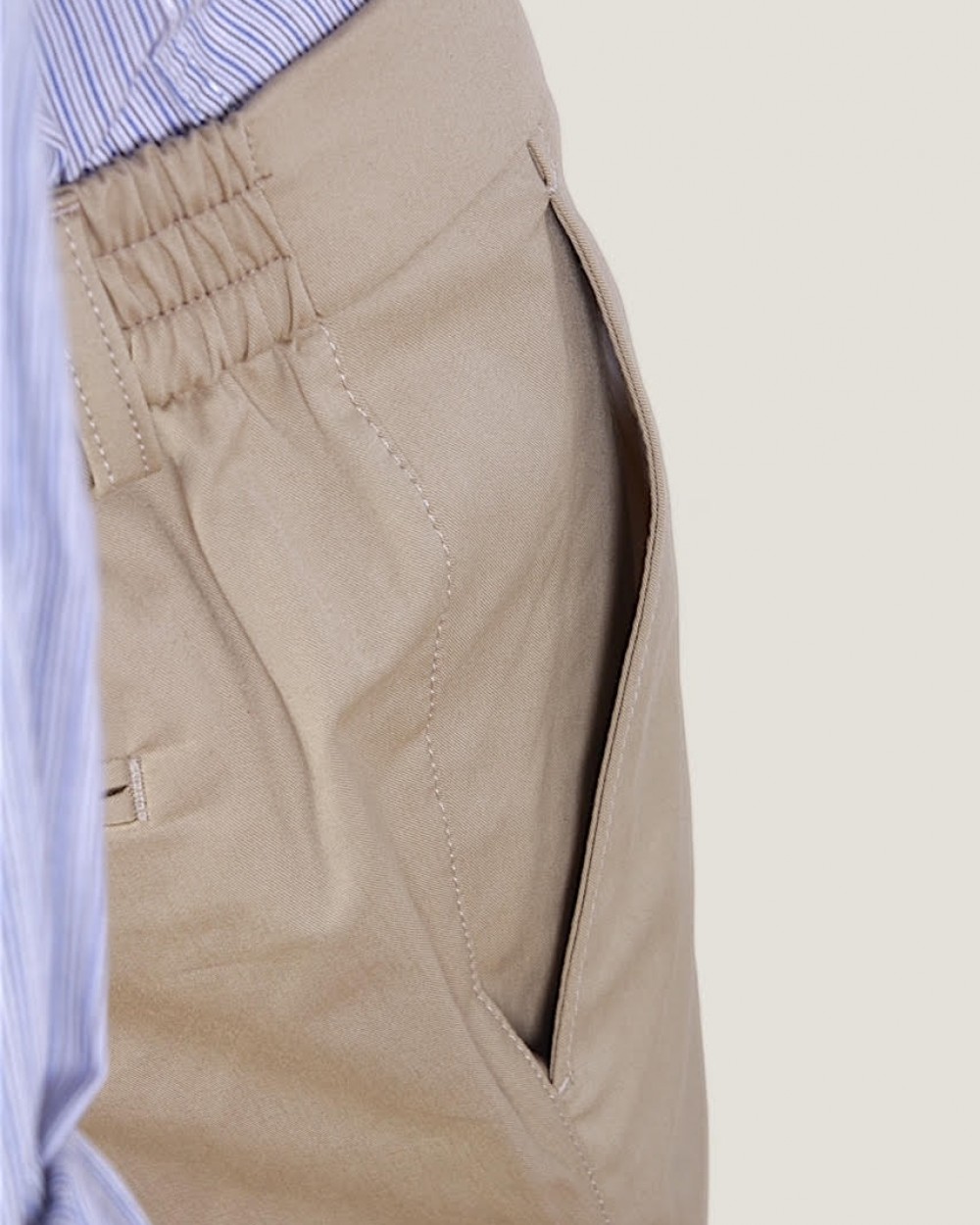 Pantaloni Barbati Bej Confort Fit Subtiri Slim Fit La Figura Pantaloni Barbati Bej Confort Fit Subtiri Slim Fit La Figura