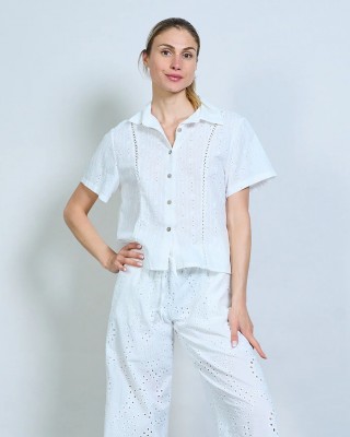Set camasa si pantaloni albi cu broderie sparta din bumbac dama